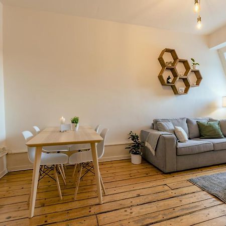 Eigene Wohnung Im Stadtzentrum Mit Wunderschoener Dachterrasse 빌 외부 사진