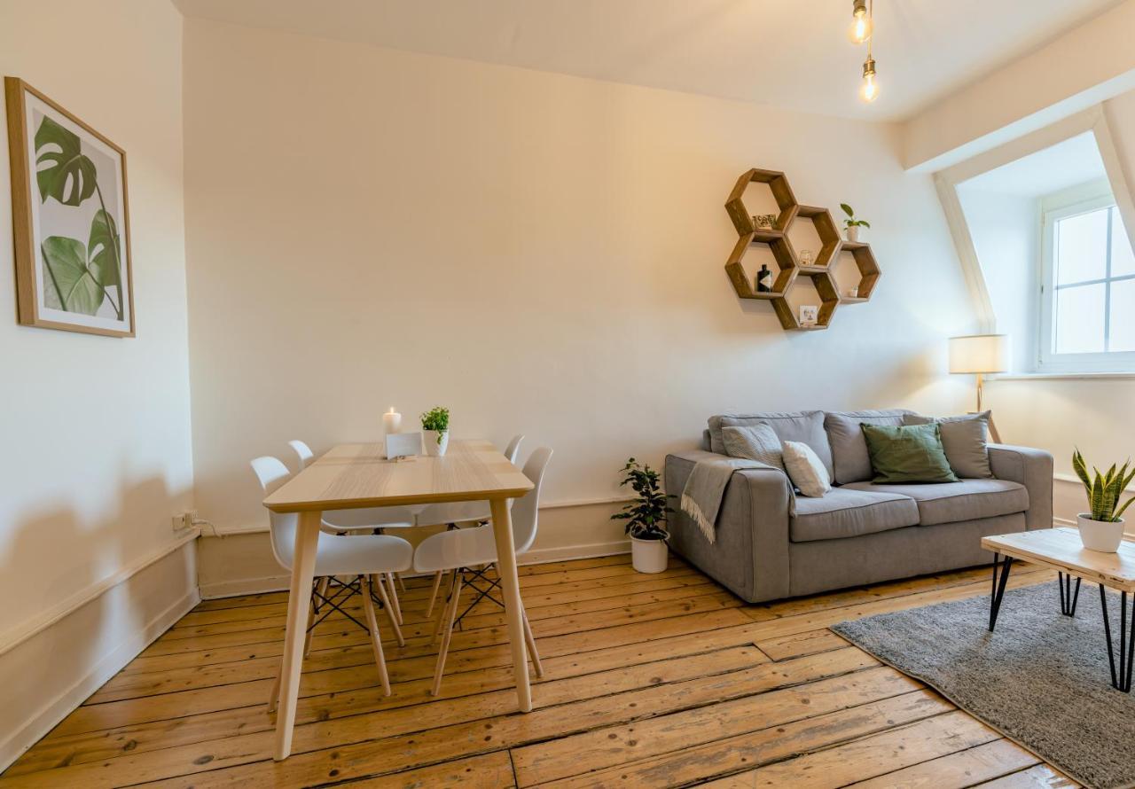 Eigene Wohnung Im Stadtzentrum Mit Wunderschoener Dachterrasse 빌 외부 사진